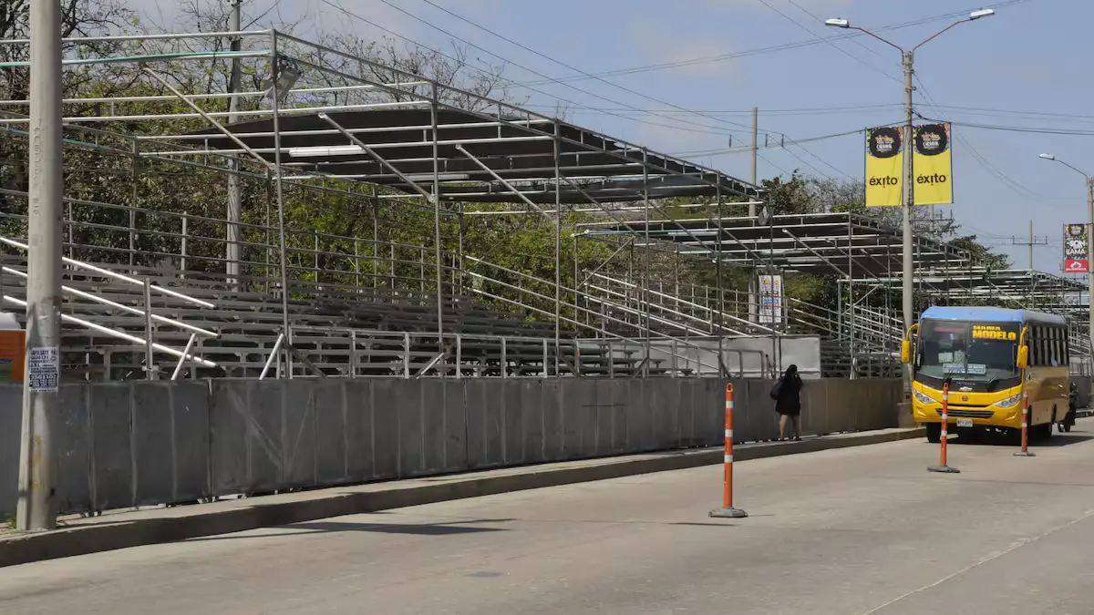 AMB garantiza transporte público para las Flores y el corregimiento de la Playa durante los días del Carnaval en el cumbiódromo de la Vía 40