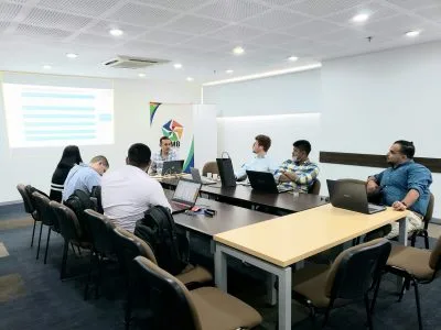 Siete empresas nacionales e internacionales interesadas en constituirse como operadores tecnológicos del SIBUS