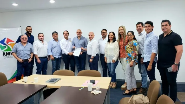 Transportadores escogen a Metro de Medellín como aliado tecnológico para la operación y mantenimiento del SIBUS